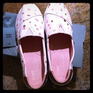 Toms sparkly dot slip on shoes 2M 3M 4M NWB
